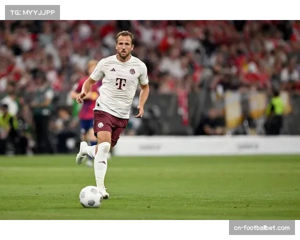 凯恩场均回撤8.2次扮演组织核心 全新角色激活拜仁前场活力