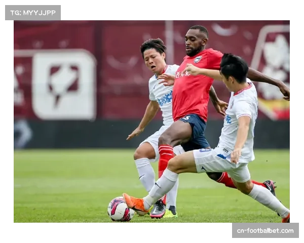 帕纳辛奈斯引进TJ肖茨等强援 纸面实力提升争冠希望大增